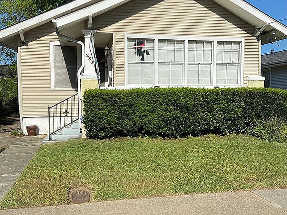 4th image of 230 Metairie Heights Ave