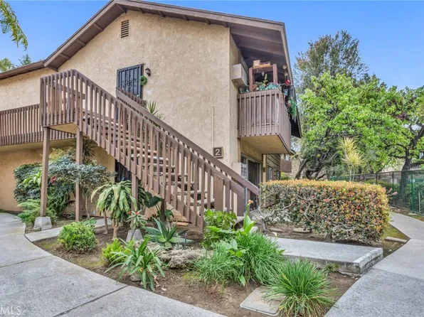3050 S Bristol St Unit 2E, Santa Ana, CA 92704