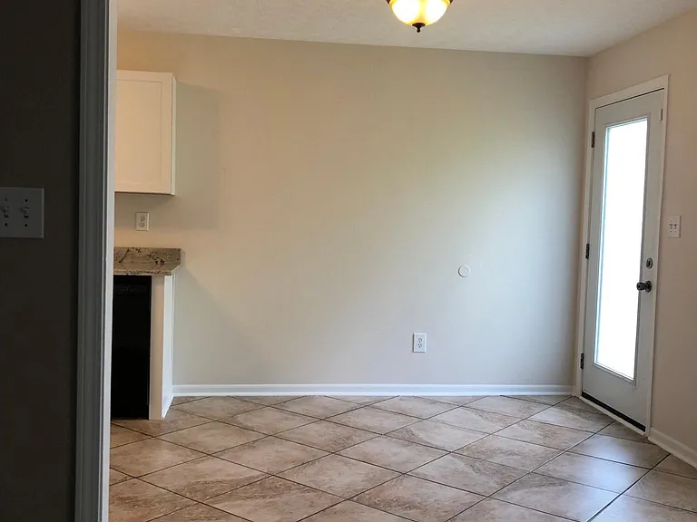 6507 Hunters Creek Blvd — Photo 15