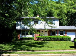 9 Underhill Rd, Howell, NJ 07731