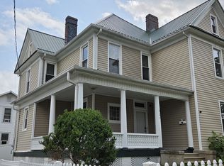 321 Pine St, Clifton Forge, VA 24422