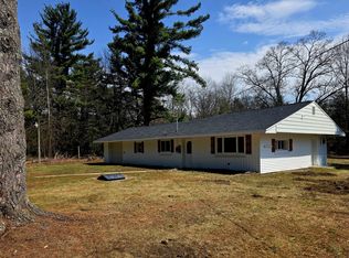3696 S Locust Ave, Newaygo, MI