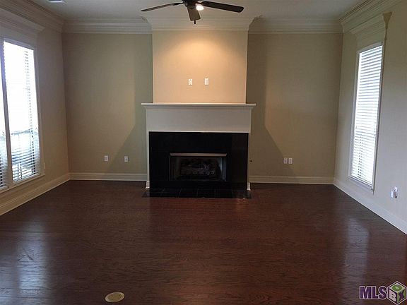 3rd image of 16459 Anna Belle Dr