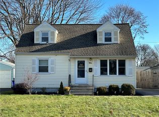 96 Ridgewood Rd, Rochester, NY 14626