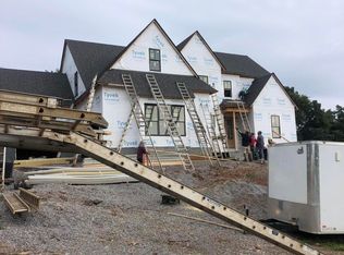 533 Larksong Dr, Farragut, TN 37934