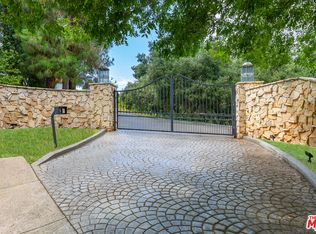 12003 Briarvale Ln, Studio City, CA 91604