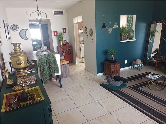 3rd image of 3200 NE 7th Ct APT 307B