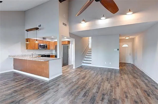 152 Marina Dr — Photo 8