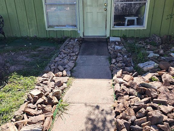 4th image of 13343 Fm 1725 Rd