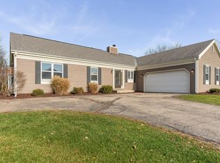 6144 Independence Rd, Racine, WI 53406