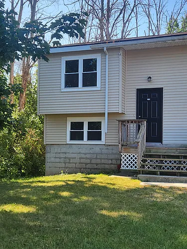315 Roberts St #B Photo 1