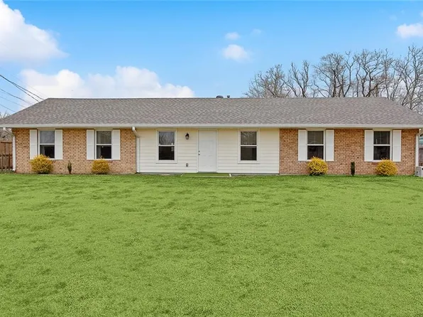 8286 Oak St, Sorrento, LA 70778