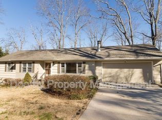 203 Dawn St, Signal Mountain, TN 37377