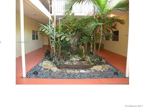 3rd image of 2539 S Bayshore Dr APT 416A