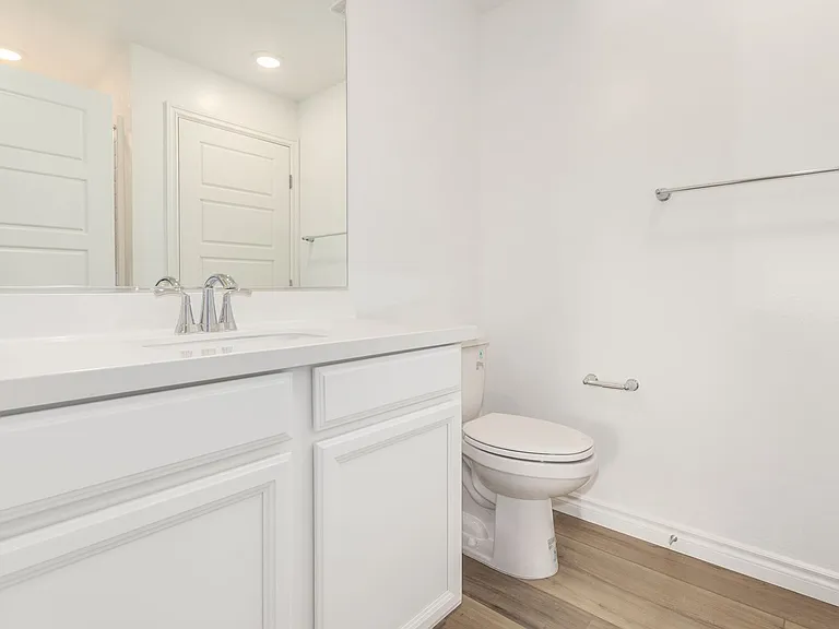 25 Barbara Ln #31 — Photo 37