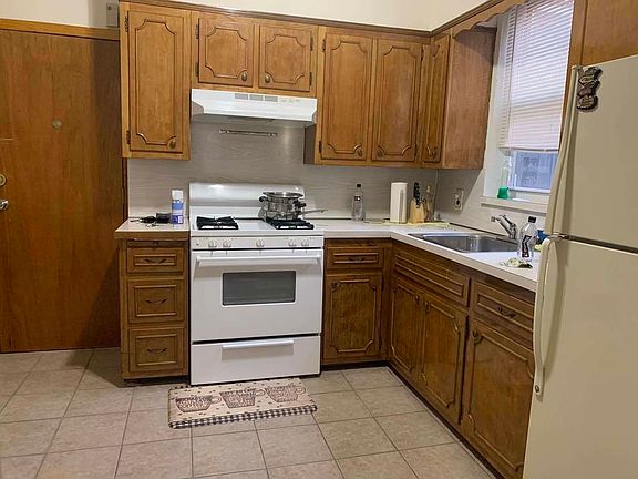 2nd image of 21-59 45th St #2R