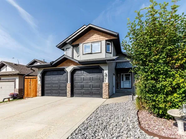 8 E Innes Close, Red Deer, AB T4R 0B7