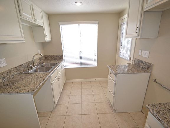 3rd image of 1520 Coulston St APT 19