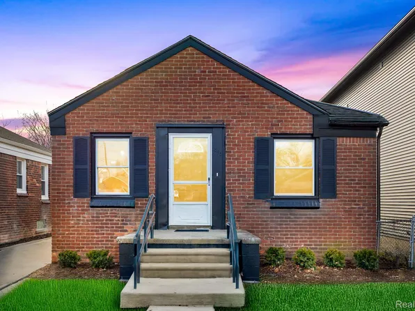 840 E Webster St, Ferndale, MI 48220