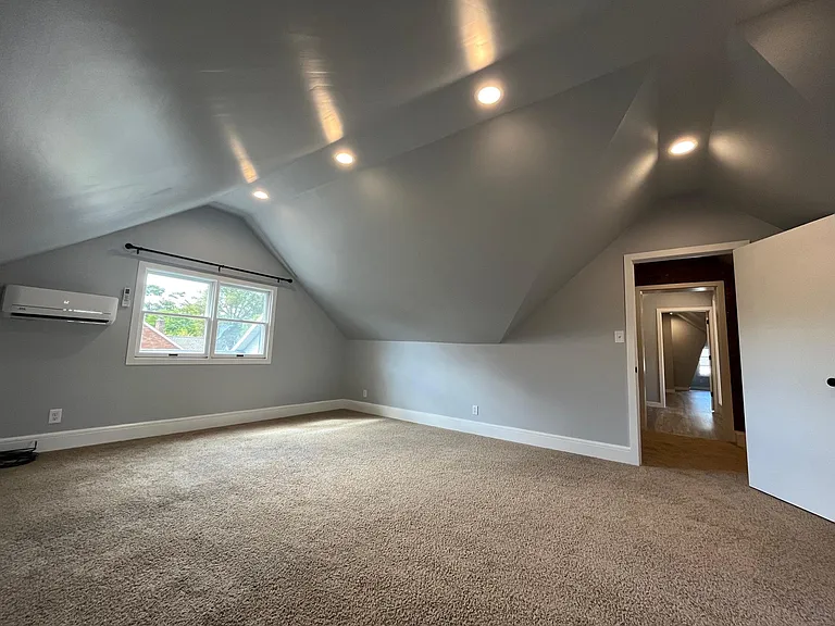 512 S Mathis Ave — Photo 34