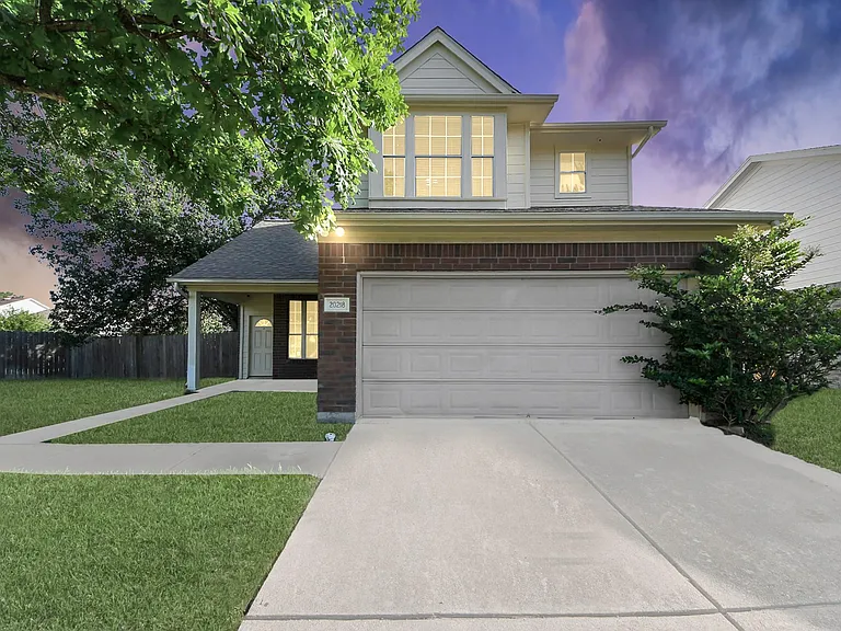 20218 Bronze Bluff Dr — Photo 2