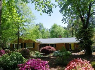206 Erskine Dr E, Greensboro, NC 27410