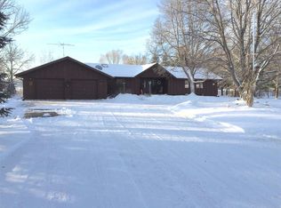 N8955 Johnson Ln, Iola, WI 54945