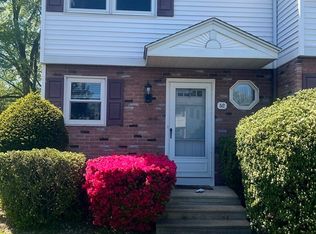 55 Empire St Unit 52, Chicopee, MA 01013