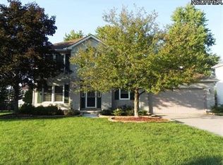 29760 Westminster Dr, North Olmsted, OH 44070