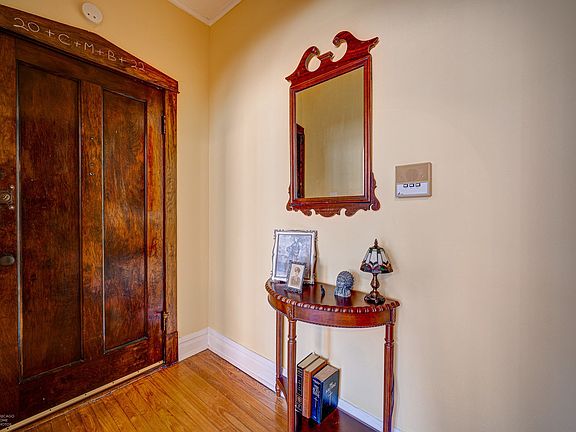 2nd image of 6104 S Kimbark Ave #2