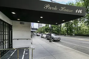 Rented by New York Residence