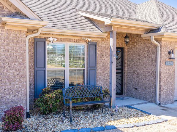 976 Garrett Ln, Florence, AL 35634