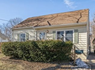 3020 50th St, Des Moines, IA 50310