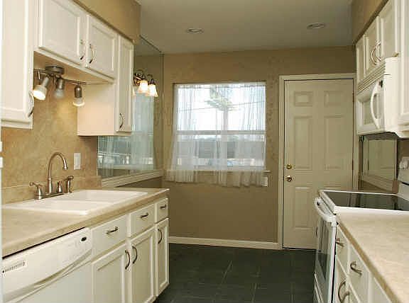 5th image of 11106 Valleydale Dr #A