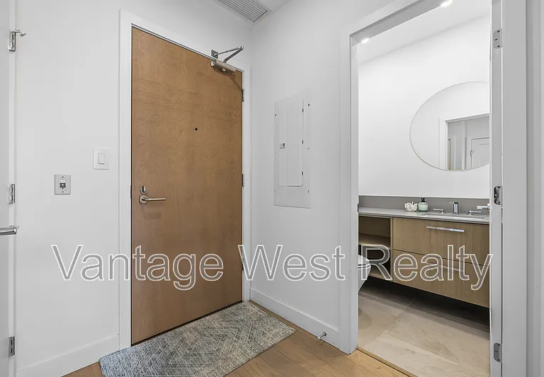 3389 Lakeshore Rd #210 — Photo 15