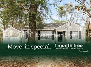 608 Colonial Cir, Jackson, MS 39211