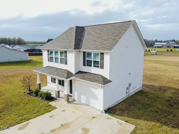 168 Beaver Tavern Dr, Benson, NC 27504
