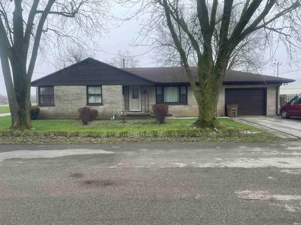 920 E Byrum Dr, Winchester, IN 47394