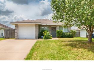 609 Hartford Dr, College Station, TX 77845