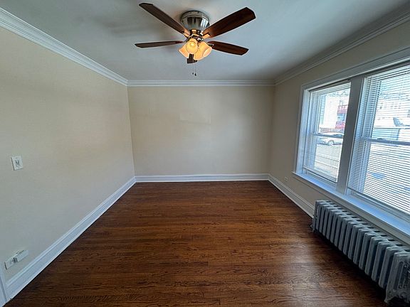 4th image of 2512 N Leclaire Ave