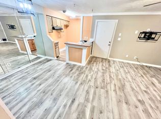 31 Cape Dorey Dr, Hampton, VA 23666