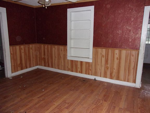 Additional Living Room