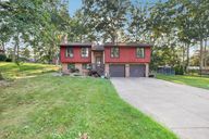 Fern Ave-S2207-001.jpg