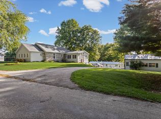 718 S Water St, Hamburg, IL 62045