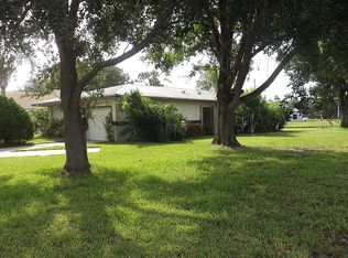 385 Mission Oak Dr, Melbourne, FL 32940