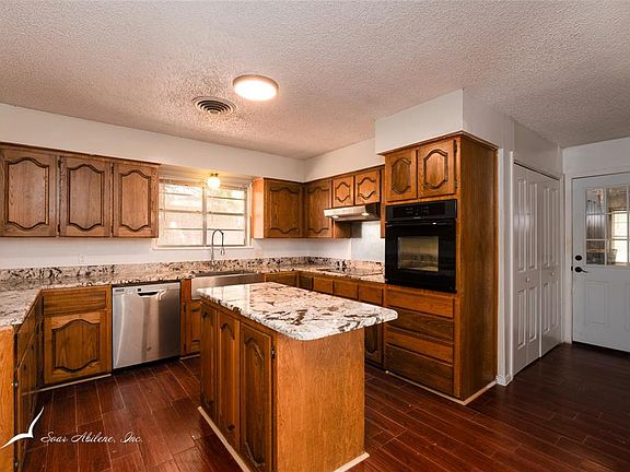 4th image of 3298 Woodhollow Cir