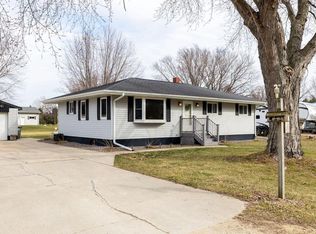 N6074 Prairie Dr, Onalaska, WI 54650