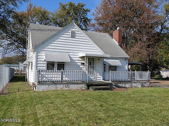 4th image of 809 S Perry St