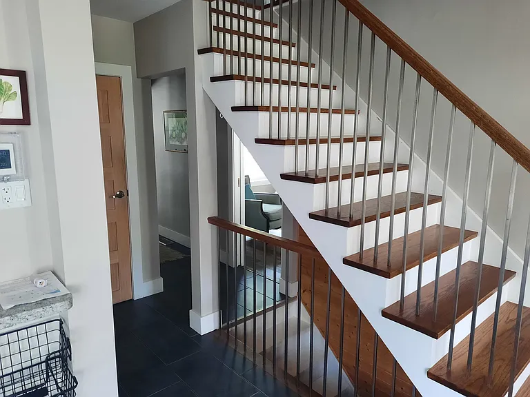 62 Eugenia St — Photo 9