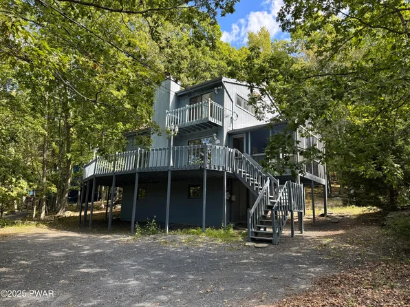 6471 Decker Rd, Bushkill, PA 18324